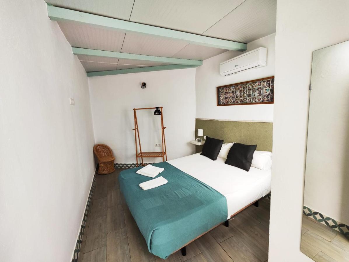 Puerta De Cordoba Apartments By Frenteabastos カルモナ エクステリア 写真